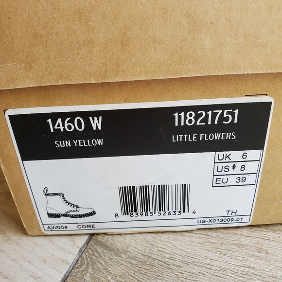 Rare Dr. Martens 1460 W Boots Sun Yellow Little Flowers Floral 8 - Picture 8 of 10